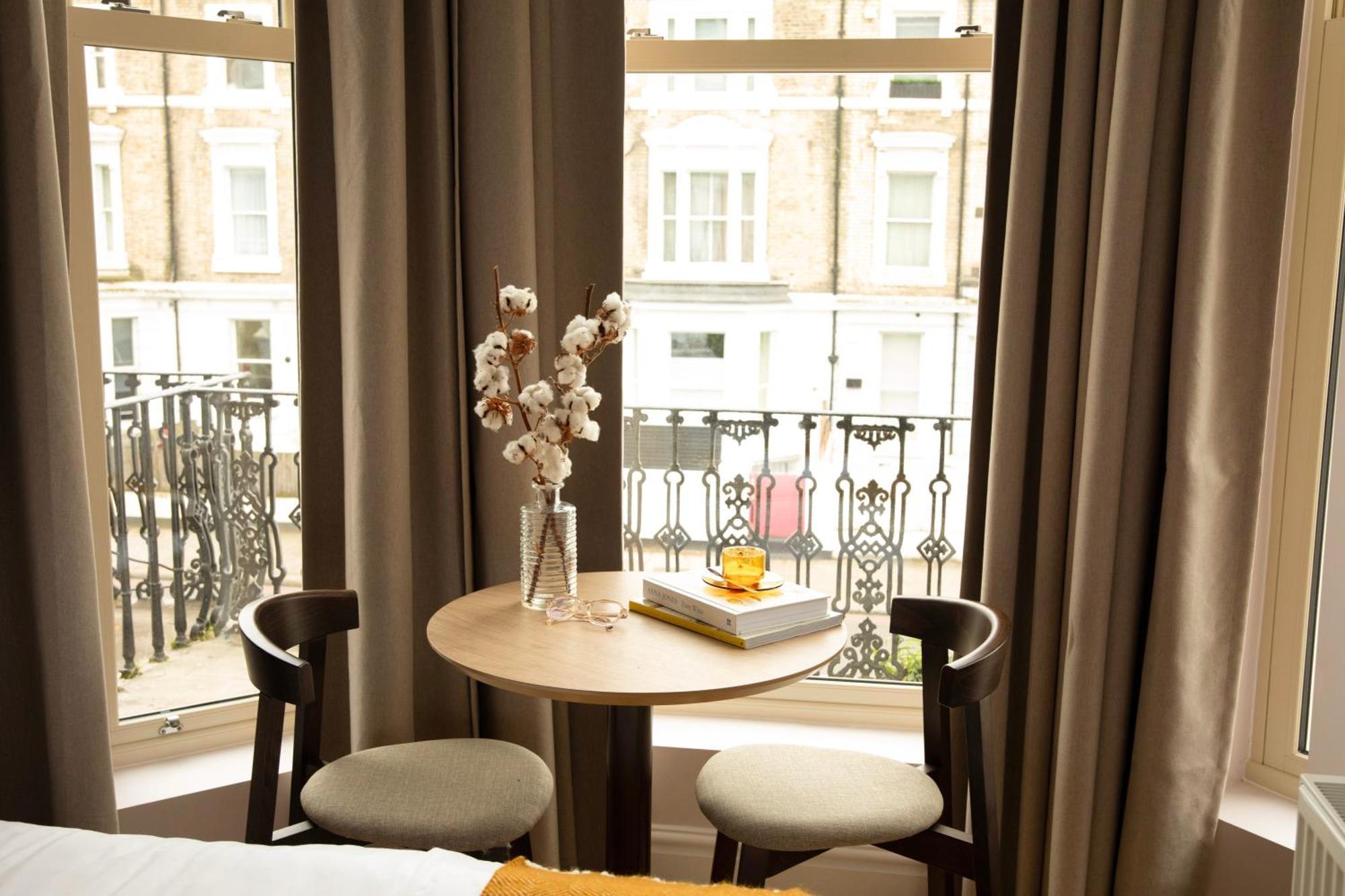 Bob W London Holland Park Lejlighedshotel Eksteriør billede