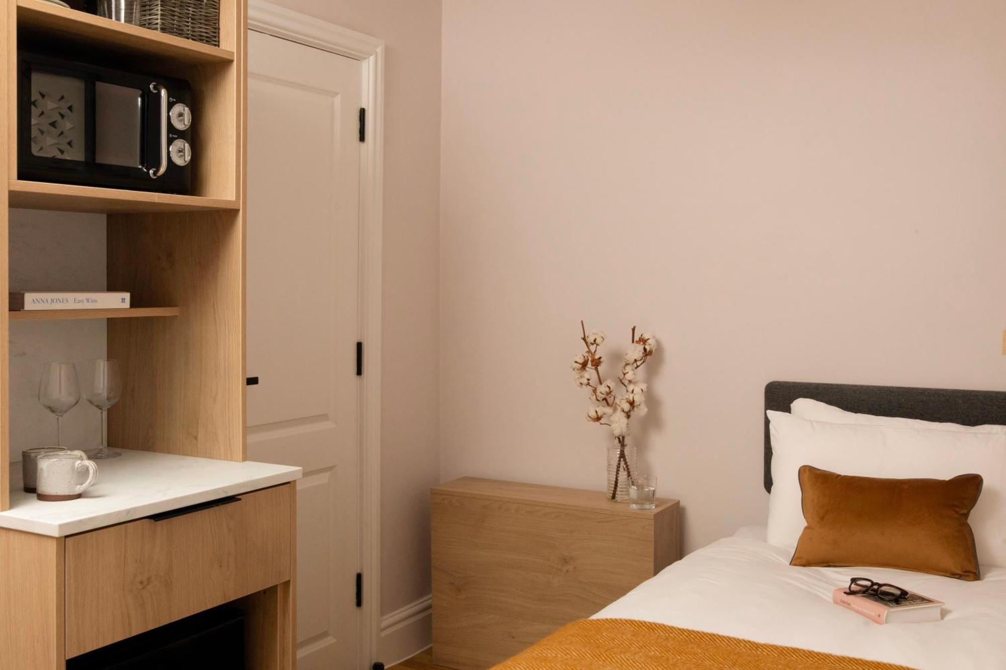 Bob W London Holland Park Lejlighedshotel Eksteriør billede